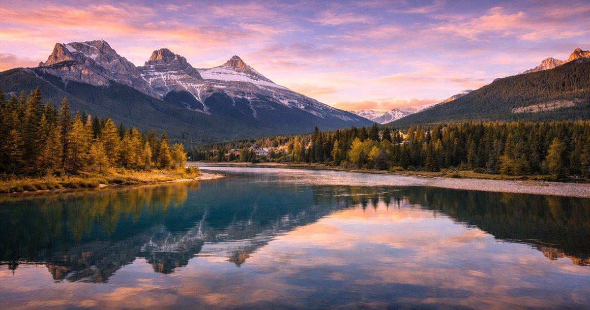 Canmore — Base Camp vs Banff Town